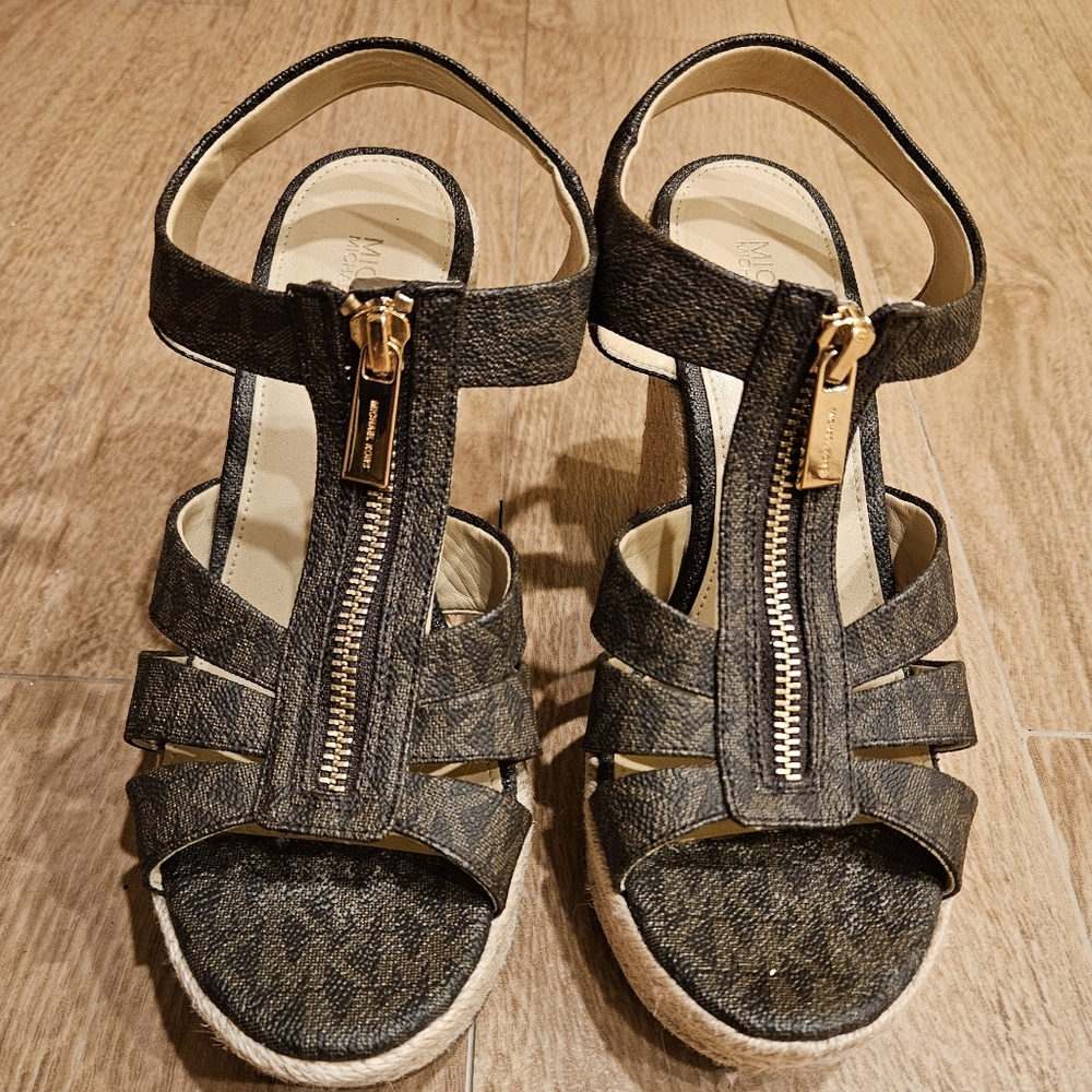 Michael Kors Women shoes Size 7